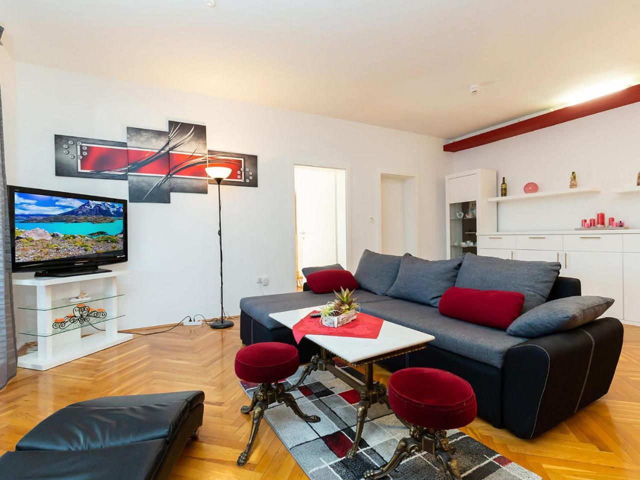 Nada Apartment โปเรช ภายนอก รูปภาพ